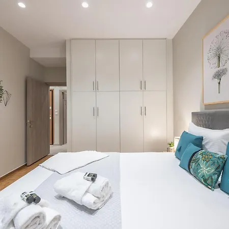 Elegant Mavili Suite By Cloudkeys Афины Экстерьер фото