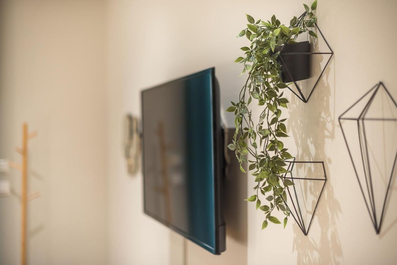 Elegant Mavili By Cloudkeys Apartament